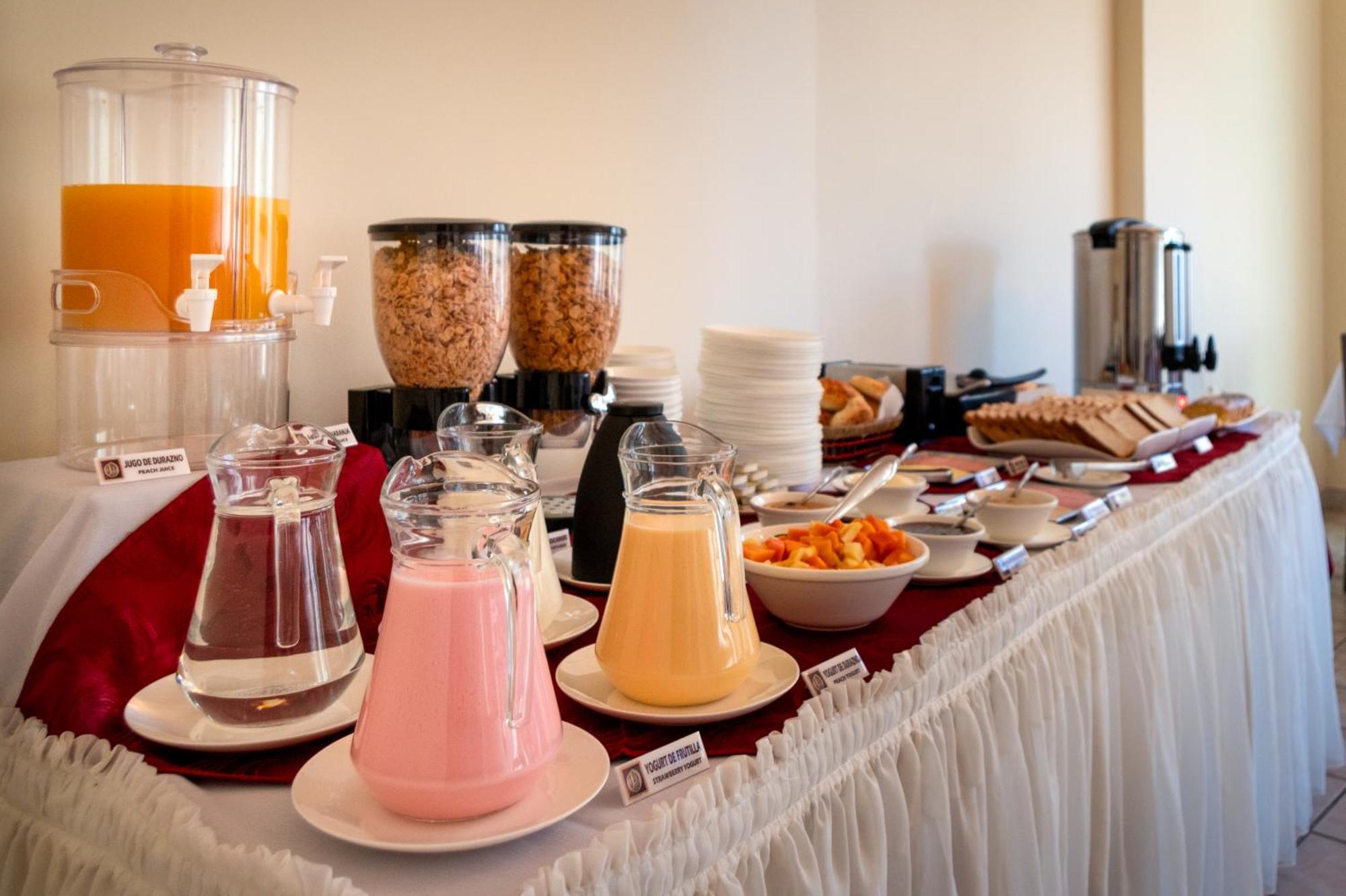 קוצ'במבה Hotel Oblitas מראה חיצוני תמונה