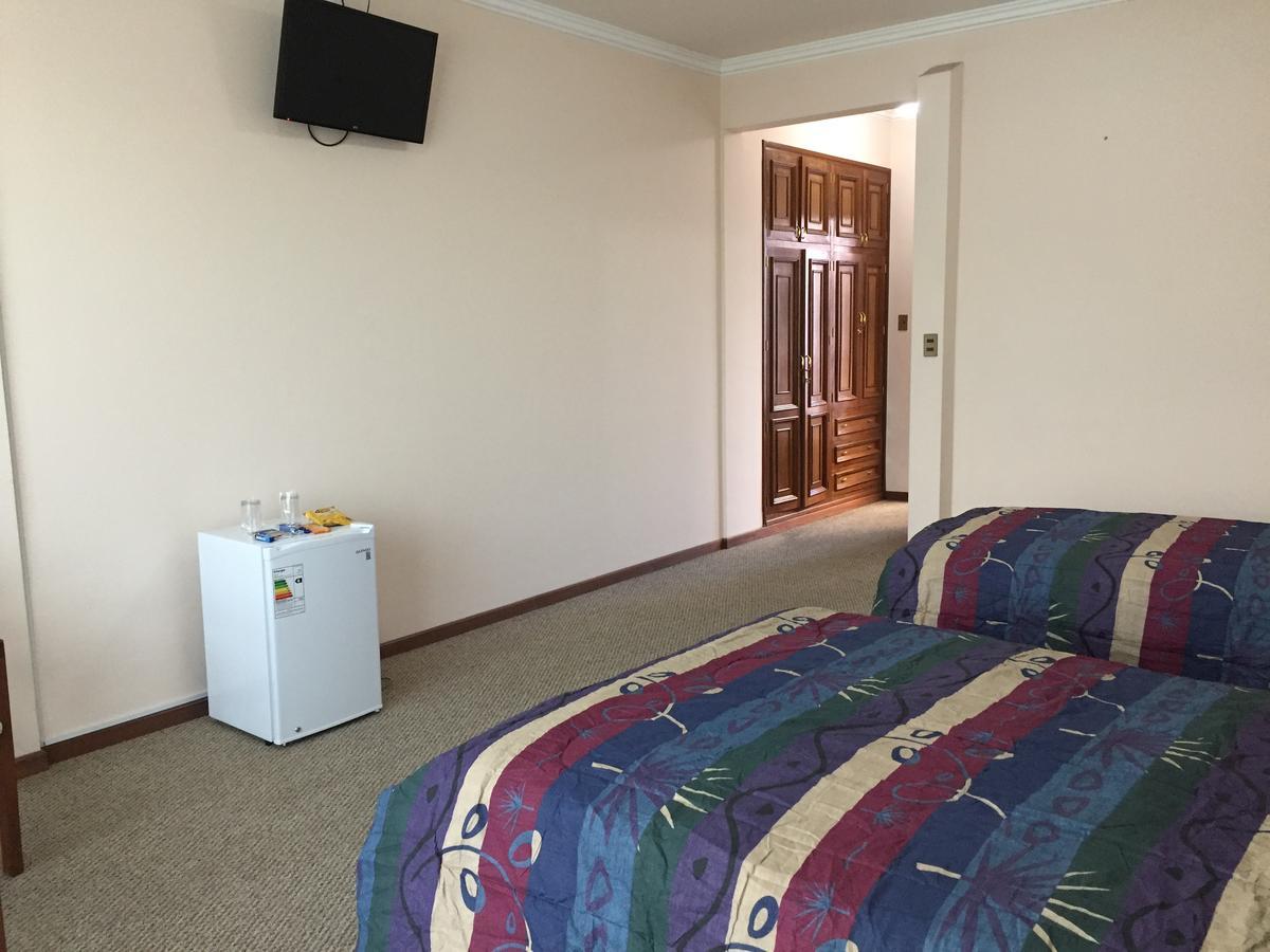 קוצ'במבה Hotel Oblitas מראה חיצוני תמונה