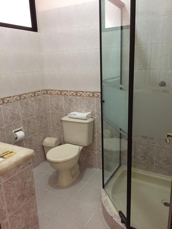 קוצ'במבה Hotel Oblitas מראה חיצוני תמונה