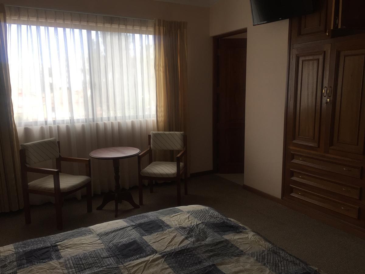 קוצ'במבה Hotel Oblitas מראה חיצוני תמונה